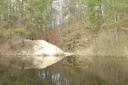 Kamieniołom piaskowców kwarcytowych w Biesaku-Białogonie